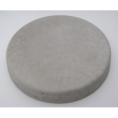 Round concrete stepping stone